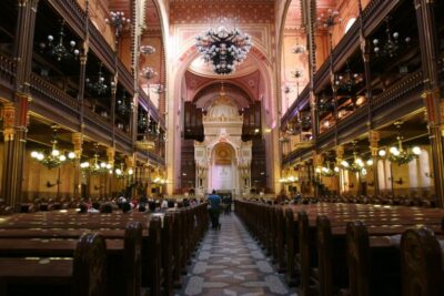 Jewish Heritage Guided Tour with Synagogue Ticket