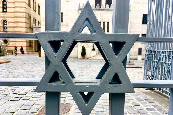 Budapest Jewish Heritage: Synagogues, Shoes, Secrets & Flódni - Carl Lutz Memorial and the Shoes on the Danube Bank: remembering without turning away