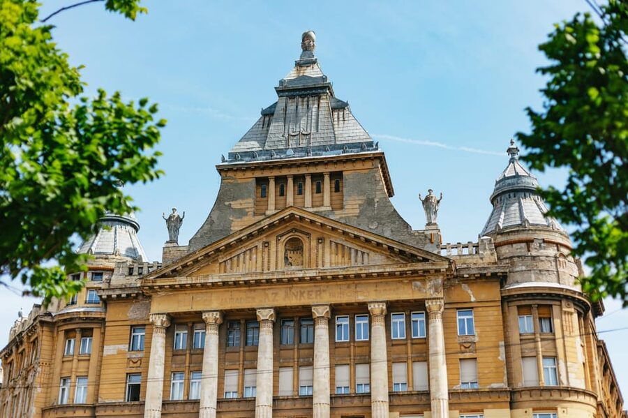Budapest: Jewish History Guided Walking Tour with Historian - Key Things You Will Notice on This Budapest Jewish History Walk