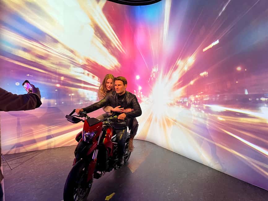 Budapest: Madame Tussauds Ticket + POP&ROLL Access - Common considerations before you go