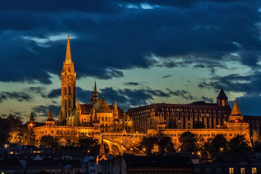 Budapest Night Tour in Spanish and Danube Boat Ride (optional) - Price and value: is $14 a good deal for a night plan?