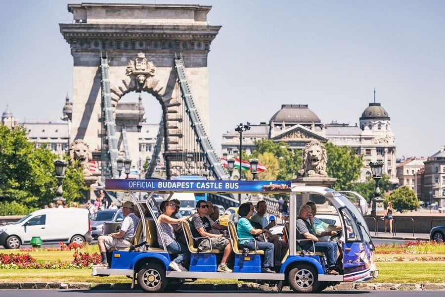 Budapest: Official Buda Castle Electric Hop-On Hop-Off Bus - How the Route Works: Five Stop Areas, Big Landmark Clusters