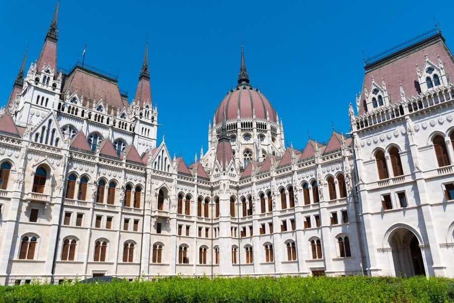 Budapest Old Town and Top Attractions Private Walking Tour - The Guide and the “Small Extras” That Make Private Worth It