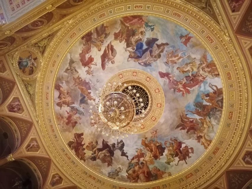Budapest: Opera House Guided Tour - Language Options: English Plus Four More