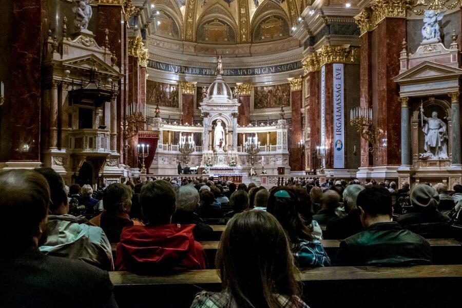 Budapest: Organ Concert in St. Stephen's Basilica - Who should book this organ concert in Budapest
