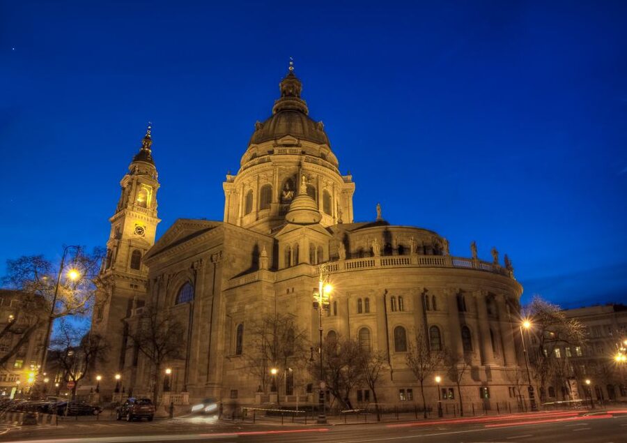 Budapest: Organ Concert in St. Stephen's Basilica - Who performs: Kolos Kováts, Miklos Teleki, and Eleonóra Krusic