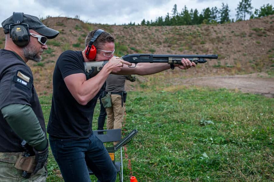 Budapest: Outdoor Shooting Experience + Hotel Pickup - The 2-Hour Guided Shooting Lesson, What You Actually Do