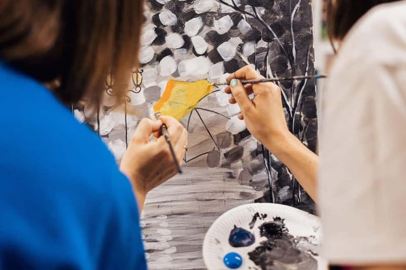 Budapest: Paint and sip experience - Who Should Book This, and Who Might Feel the Time Crunch