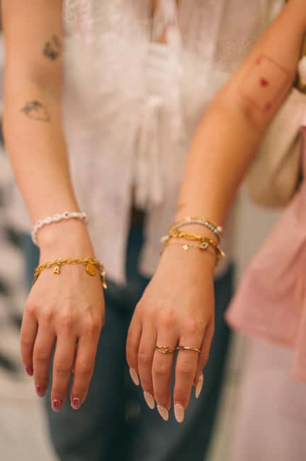 Budapest: Personalized Bracelet-Making Experience - Bella Charm Bar, a charm studio in central Budapest