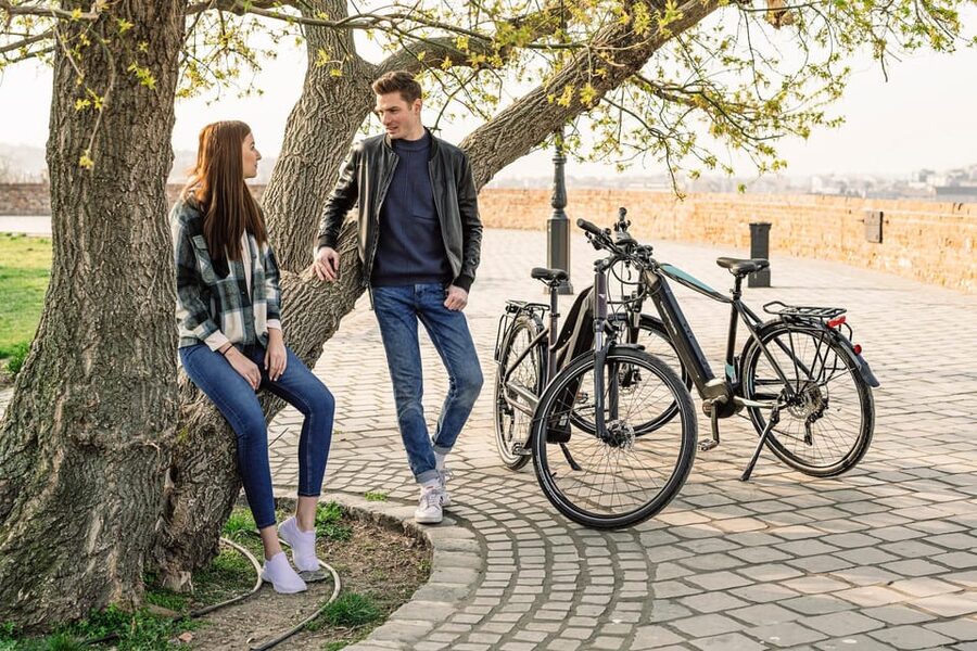 Budapest: Premium E-Bike Rental - Price and what you really pay: $32 plus a deposit