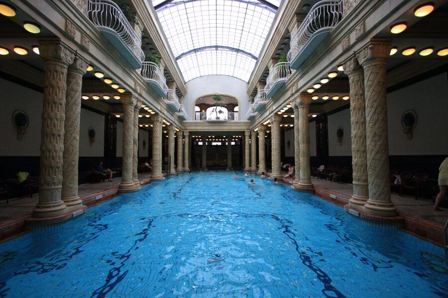 Budapest: Private 3-hour Guided City Tour by Bus - Should You Book This Budapest Private City Tour?