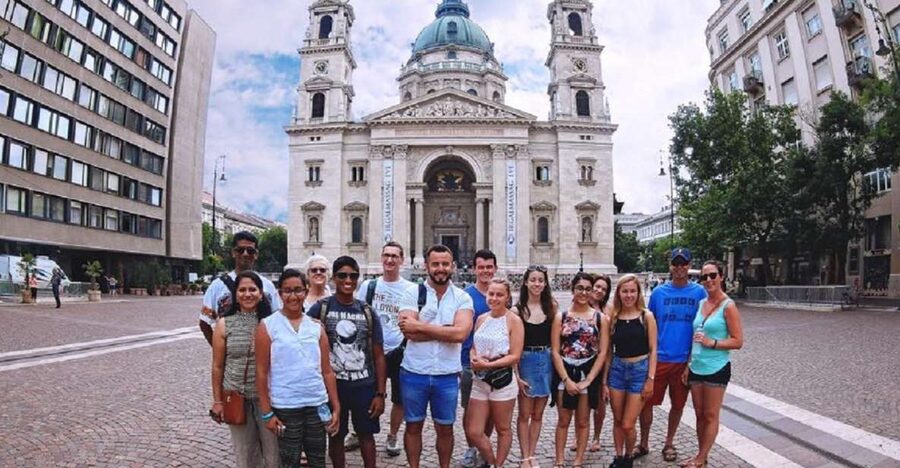 Budapest: Private 3-hour Guided City Tour by Bus - Castle District Walk: Matthias Church and Fisherman’s Bastion on Foot