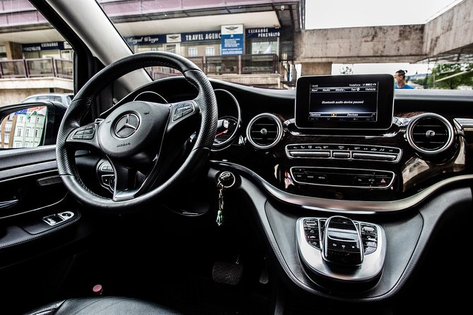Budapest Private Airport Transfer in a Luxury Minivan - The Departure Pickup: Hotel Lobby or Anywhere You Choose