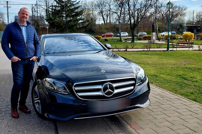 Budapest Private City Tour by car in 4 hours - Pickup, pacing, and how to make those short stops work