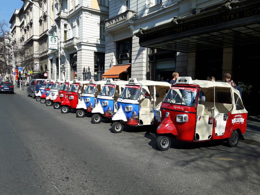 Budapest: Private City Tuk-Tuk Tour & Boat Cruise - Duna Bella Danube cruise: audio guide, free drink, and built-in decompression