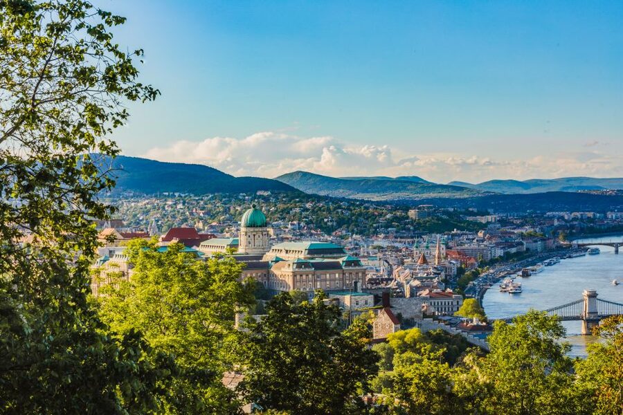 Budapest: Private Custom Tour with a Local - Icons & Gems - Who this Budapest private custom tour fits best