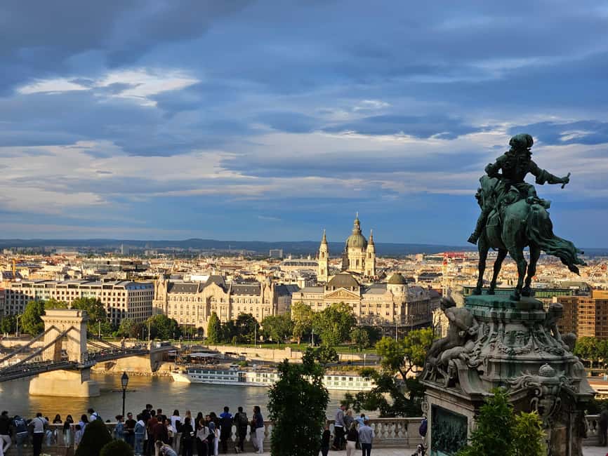 Budapest: Private Customizable Guided Tour - How the 210 Minutes Work With a Private, Custom Route