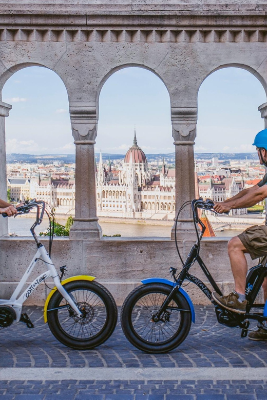 Budapest: Private Customizable Tour in French - BUDAVENTURE Outdoor Escape Game: When You Want Budapest to Feel Like Play
