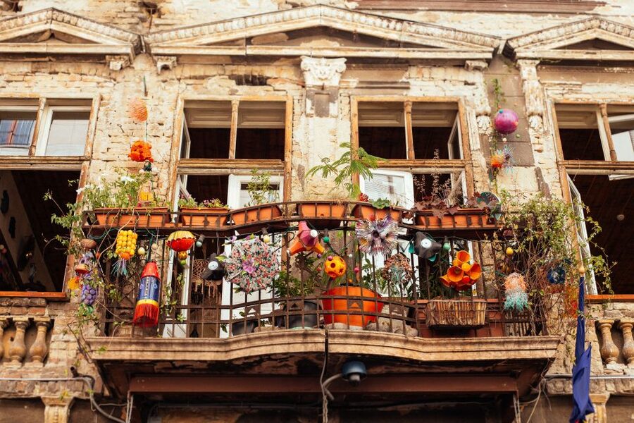 Budapest: Private Food Tour - 10 Tastings with Locals - City highlights, explained in bite-size chunks