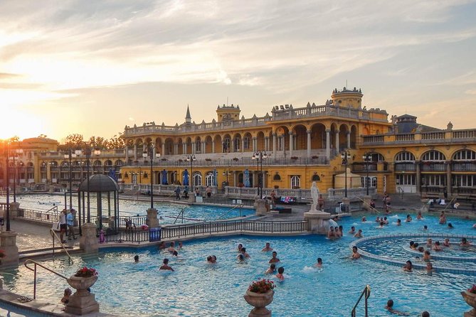 Budapest Private Full Day City Tour with a comfortable air -conditioned car - Erzsébet Square and Parliament: big exterior moments that add up fast