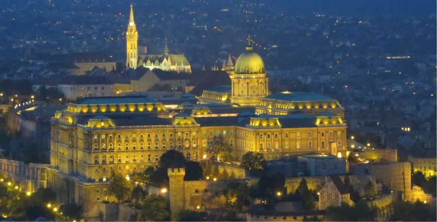 Budapest: Private Luxury Sightseeing Tour - Andrássy Avenue, St. Stephen’s Basilica, and a Walk-Friendly Pace