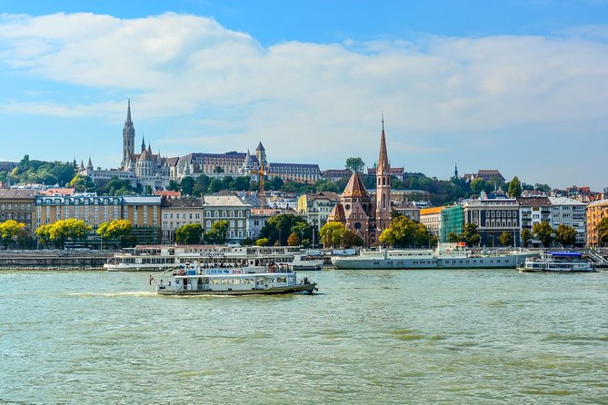 Budapest Private Luxury Sightseeing Tour with Guide and Transport - City Park loop: Heroes Square, Vajdahunyad Castle, and Szechenyi Bath context