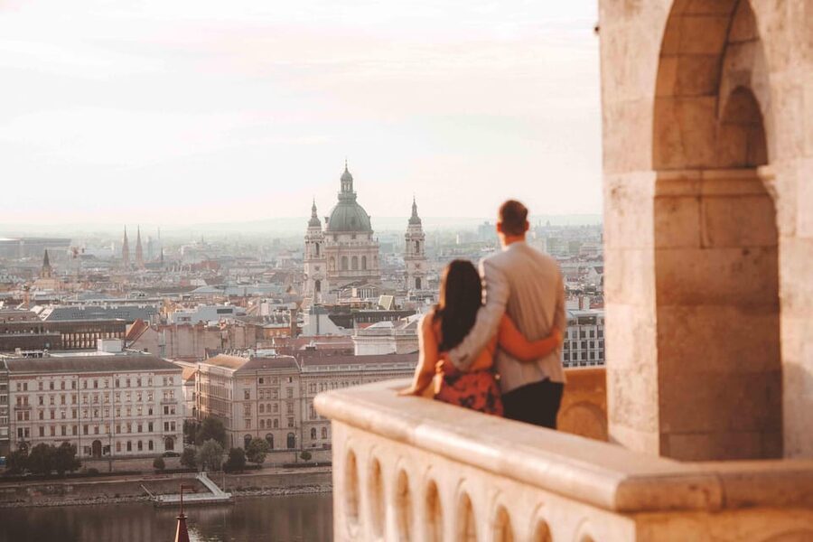 Budapest: Private Photoshoot & Sightseeing - How your 2-hour private photoshoot actually flows