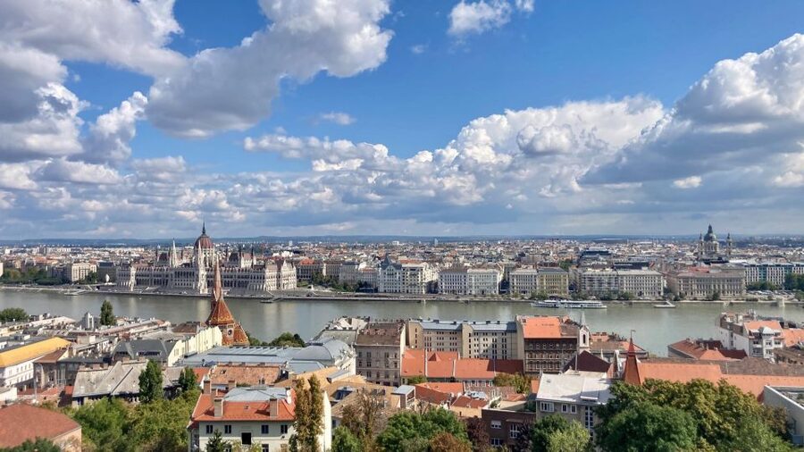 Budapest: Private Sightseeing Tour by car - The Parliament Building, major sight time without the stress