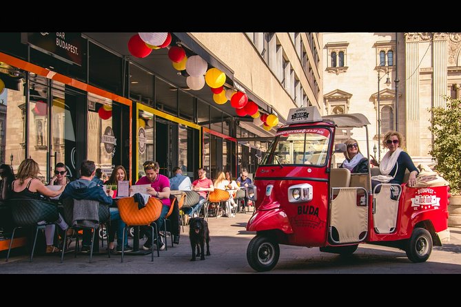 Budapest Private Tuk Tuk Tour with Wine Tasting and Cheese Platter - Wrapping up at DiVino Wine Bar: Hungarian wines and a cheese platter