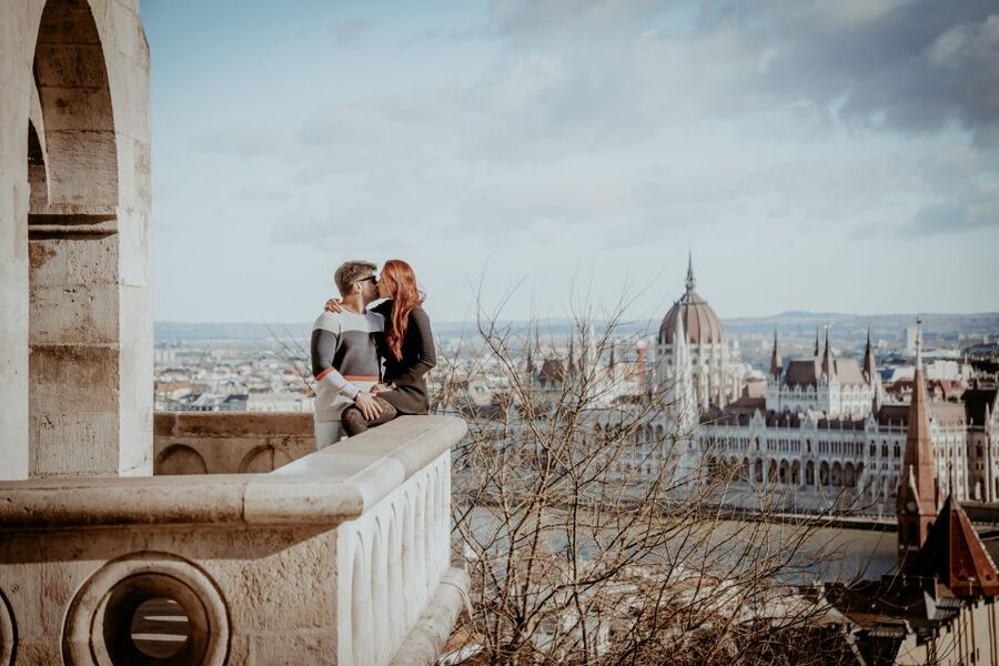 Budapest: Proposal Photos at enchanting Fisherman's Bastion - The approach at the Bastion: panoramas first, then the proposal spot