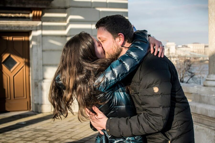 Budapest: Proposal Photos at enchanting Fisherman's Bastion - Price and value: $326 for a couple, up to 2 people, for the full moment