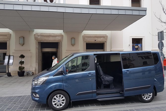 Budapest Roundtrip Private Airport Transfer - How the Airport Meet-Up Works When You Land