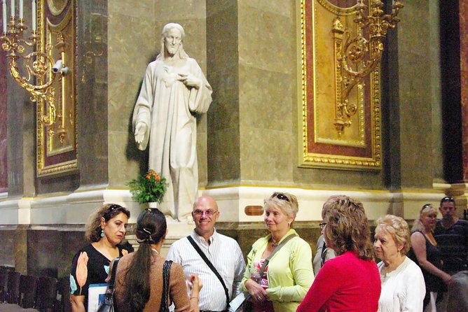 Budapest: Saint Stephen's Basilica Tour - Value check, price versus what you get in an hour