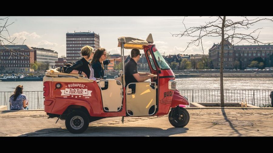 Budapest: Scenic Tuk Tuk Tour - Pickup, pace, and how the route actually feels