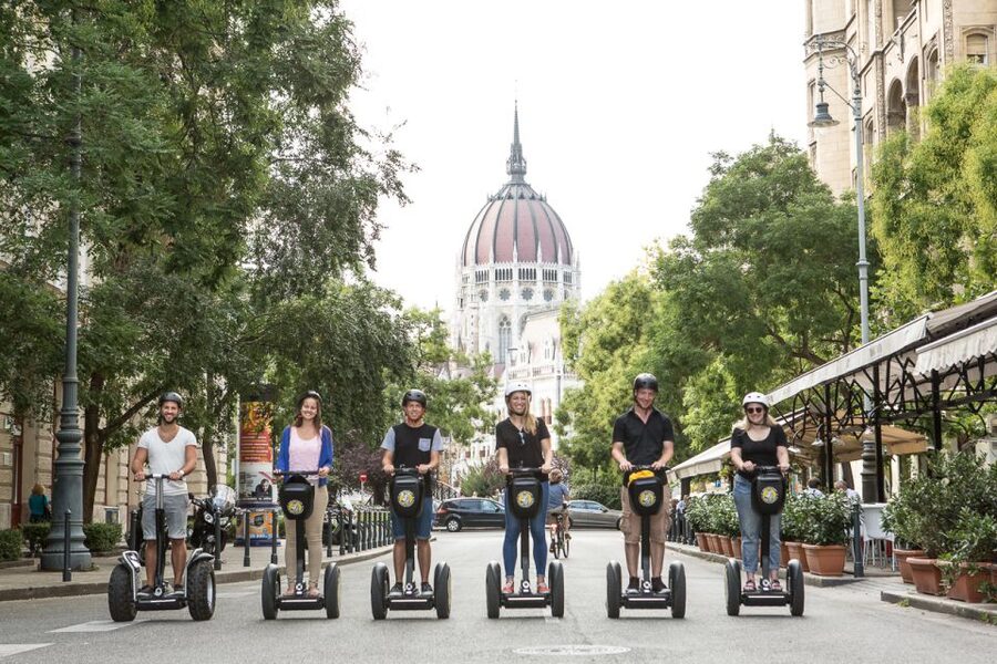 Budapest: Segway Sightseeing Tour - Time, comfort, and why winter and wind change the experience