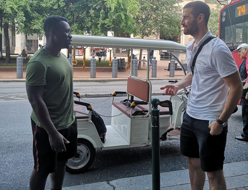 Budapest: Sightseeing Tour by Electric Tuktuk - Key takeaways