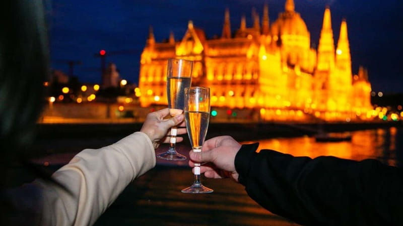 Budapest: Sip and Sail River Cruise with Unlimited Prosecco - FAQ