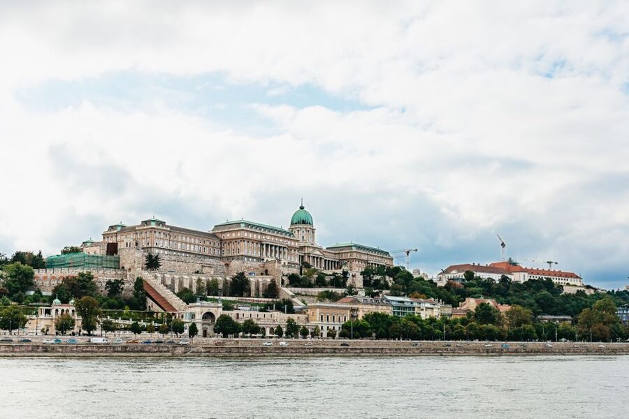 Budapest: Sunset Cocktail Cruise - Who This Cruise Fits (And Who Should Skip It)
