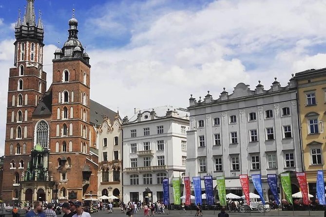 Budapest to Krakow private transfer - Van comfort, WiFi, and the group-size reality (up to 8)