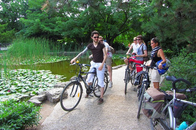 Budapest to Szentendre bike & boat tour - Romai Bank Drink Break and the Danube Swim Option