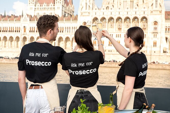 Budapest: Unlimited Prosecco, Beer & Aperol Spritz Cruise - Key takeaways before you go