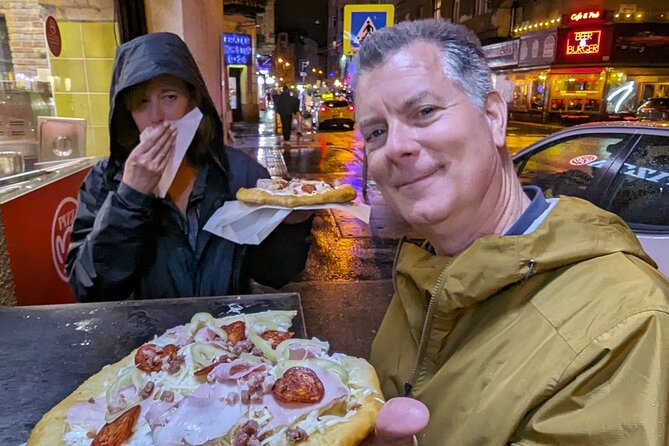 Budapest Vibe: Ruin Bars, Street Art and Culture Tour - Kolodko Szobor, finding Maci Mimi and learning the stories