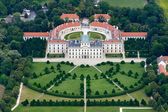 Budapest-Vienna One-Way Sightseeing Transfer - Key highlights worth planning for