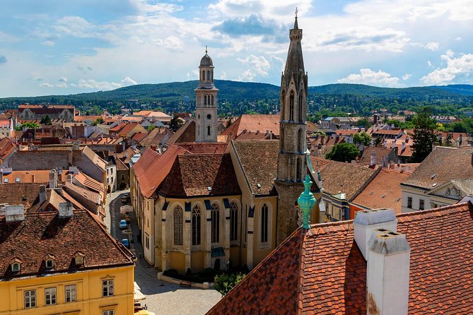 Budapest-Vienna One-Way Sightseeing Transfer - Stop 2: Esztergom Basilica views, Danube moments, and where lunch fits