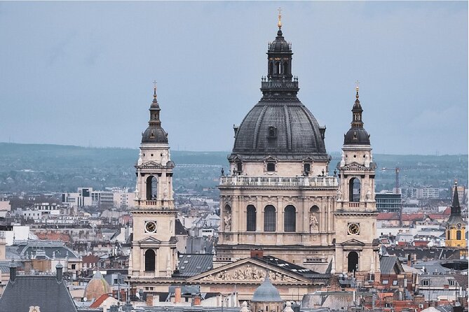 Budapest Walking Tour: Explore Top Sights & Hidden Gems - Szimpla Kert: nightlife culture inside an old building