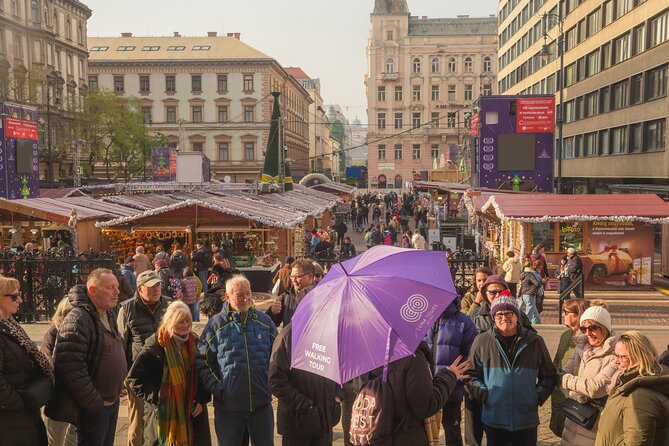 Budapest walking tour: Parliament and Shoes Memorial - Starting at St. Stephen’s Basilica: the legend primer