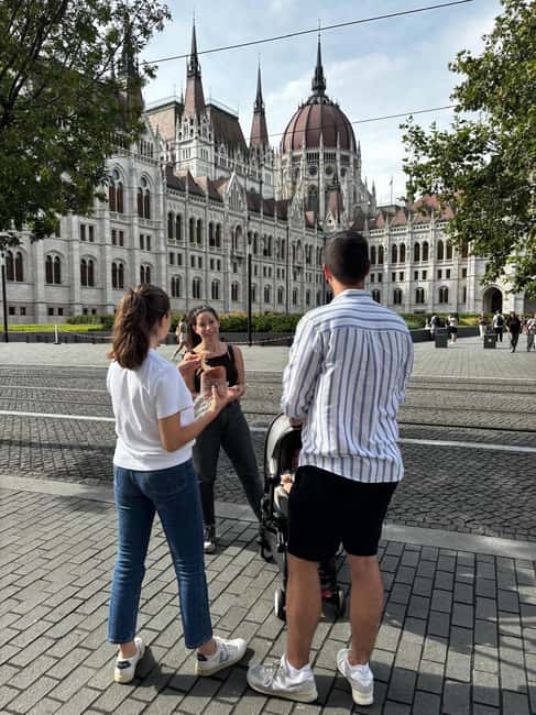 Budapest: Walking Tour with Chimney Cake & Polaroid Photos - Key takeaways before you go