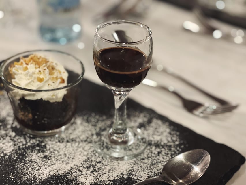 Budapest: Wine & Dine Cruise on the Danube - Should You Book This Budapest Wine and Dine Cruise?