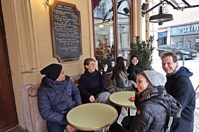 Café Wandering: An Excursion through Budapest’s Belle Epoque - Why Budapest’s Belle Époque cafés feel like a time machine