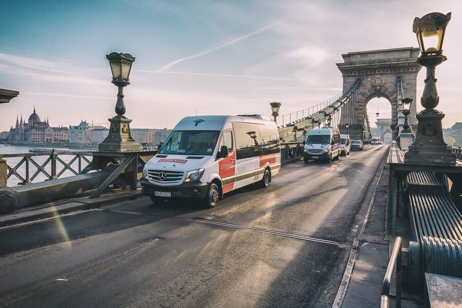 Castle District & Pest Driving Tour with Danube River Cruise - Key highlights to look for on this Budapest combo